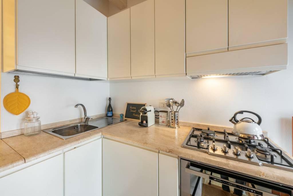 Mirti Boutique Apartment Heart Cagliari Luaran gambar